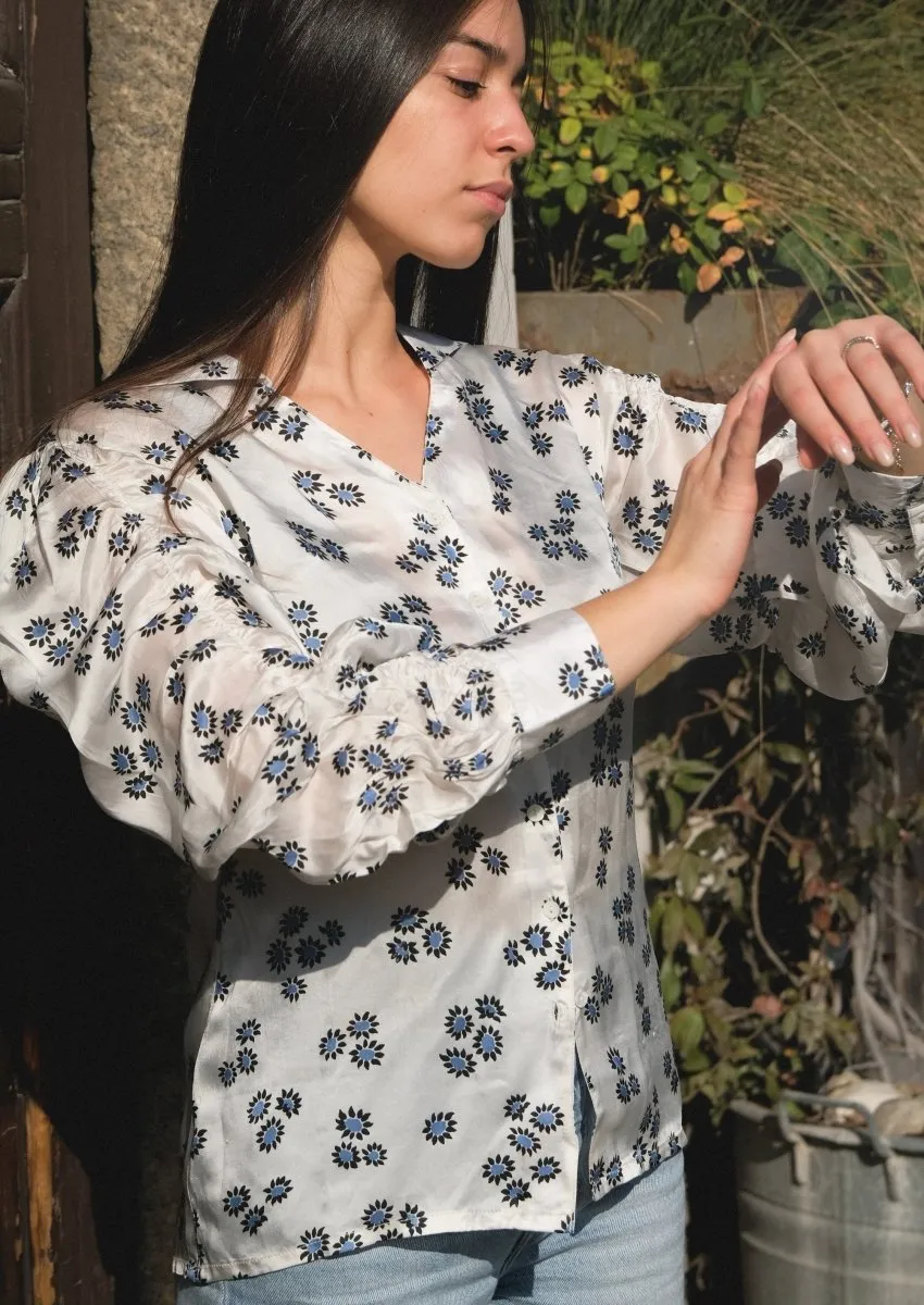 Ditsy Gather Sleeve Top in Monochrome