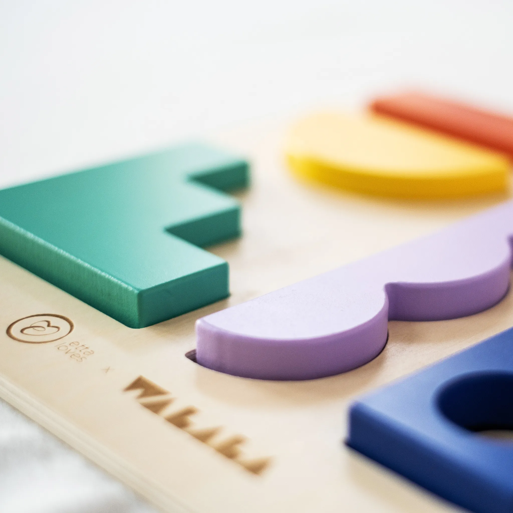 WOODEN PUZZLE BOARD - ETTA LOVES X WALALA STUDIO